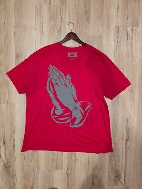 Ring of Fire Red Graphic T-Shirt with Praying Hands Design Size 2XL